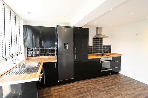 19 Lound Road, Sheffield, S9 4BH