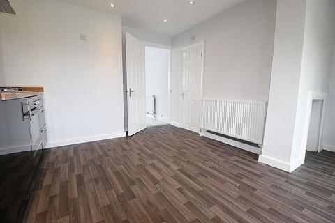 19 Lound Road, Sheffield, S9 4BH