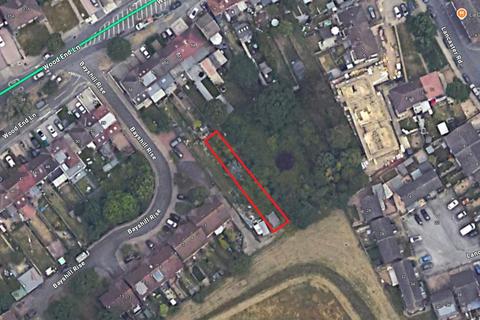 undefined, Wood End Lane, Northolt UB5