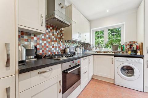 undefined, Lawrence Drive, Ickenham, UB10