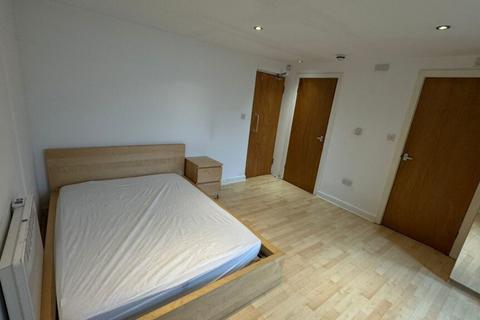 Brudenell Road, Hyde Park, Leeds, LS6 1JD