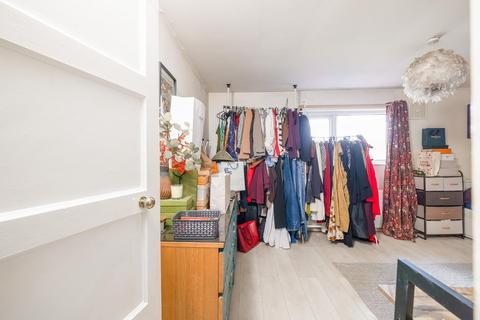 237 Sturminster Road, Bristol, BS14 8EW