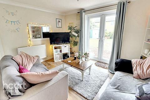 42 Corbridge Drive, Luton, LU2 9UH