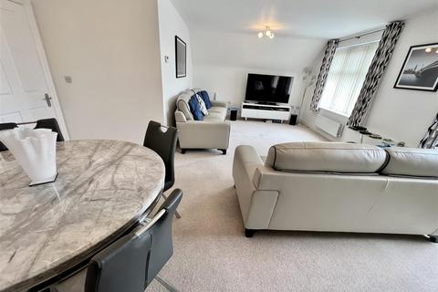 2 bedroom apartment for sale, Mulberry Court, Stratford Road, Shirley, Solihull