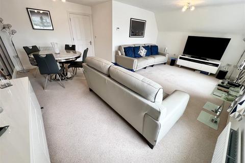 2 bedroom apartment for sale, Mulberry Court, Stratford Road, Shirley, Solihull