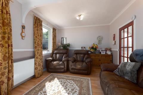 3 bedroom end of terrace house for sale, Park Road, Rosyth, KY11 2