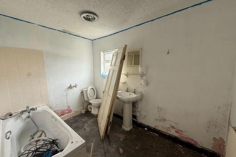 3 bedroom terraced house for sale, Neath Road, Neath SA11