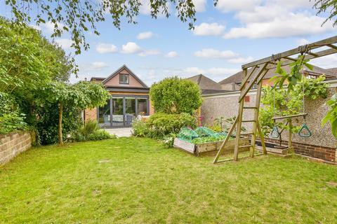 5 bedroom detached bungalow for sale, Vernon Avenue, Woodingdean, Brighton, East Sussex