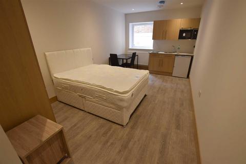 Studio to rent, Colindale Avenue, Colindale