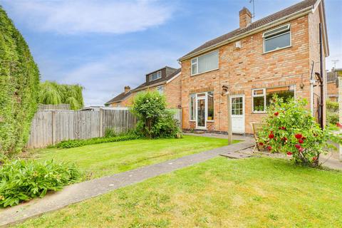 3 bedroom detached house for sale, Southcliffe Road, Carlton NG4