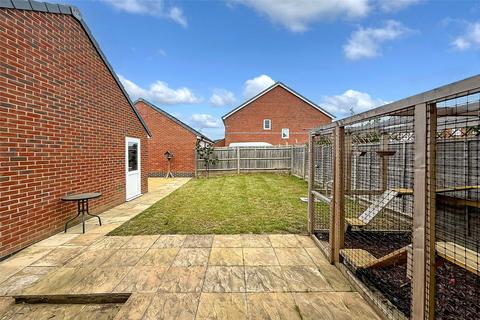 41 Benjamin Gray Drive, Littlehampton, BN17 7FA
