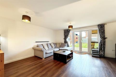 41 Benjamin Gray Drive, Littlehampton, BN17 7FA