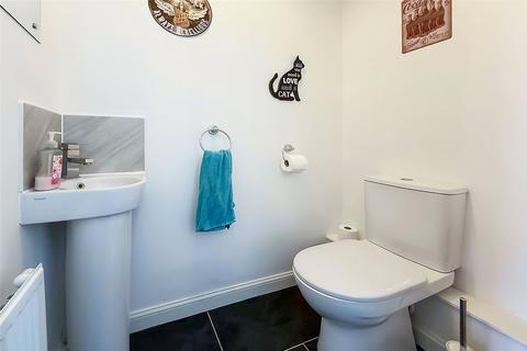 41 Benjamin Gray Drive, Littlehampton, BN17 7FA