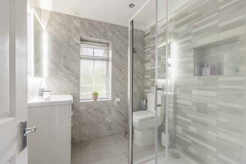 328 The Parkway, Iver, SL0 0RL