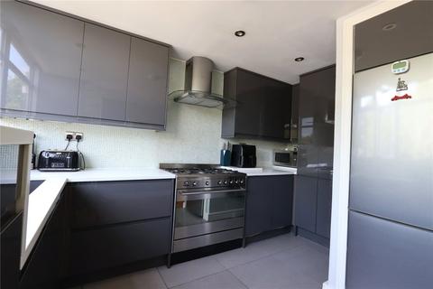 3 bedroom apartment for sale, Garden Royal, Putney SW15