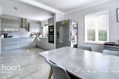 6 bedroom detached house for sale, Clare Drive Highfields Caldecote