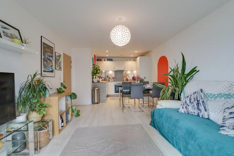 2 bedroom flat for sale, Capstan Road, Woolston