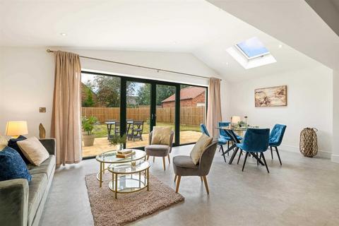 undefined, The Orchard, Sturton by Stow, Lincoln, Lincolnshire, LN1