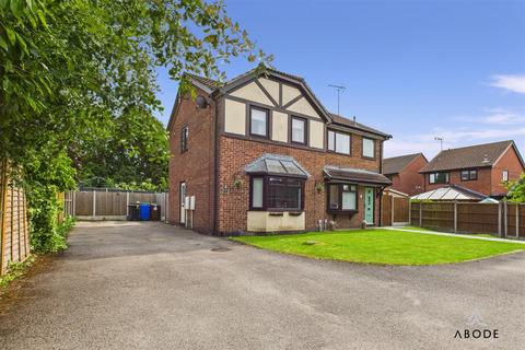 22 Kestrel Close, Uttoxeter, ST14 8TB