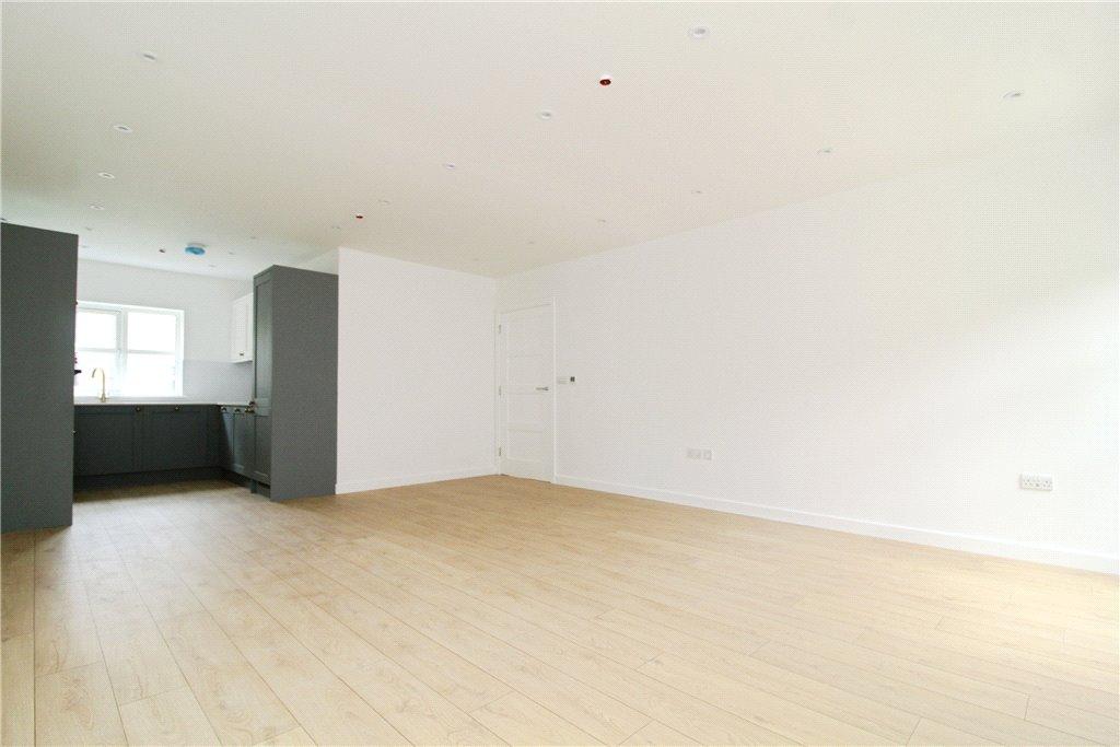 Reception/Kitchen