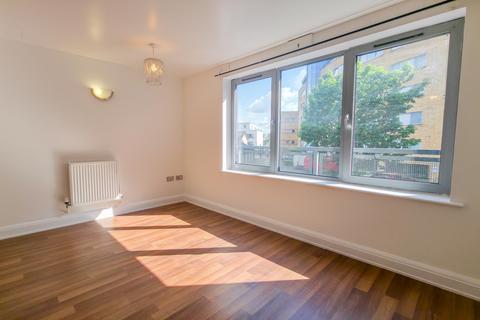 1 bedroom flat to rent, Miles Close, West Thamesmead, London, SE28