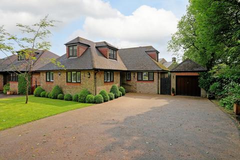 4 bedroom detached bungalow for sale, Cavendish Avenue, Dore, S17 3NJ