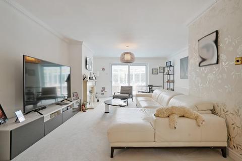 4 bedroom detached bungalow for sale, Cavendish Avenue, Dore, S17 3NJ