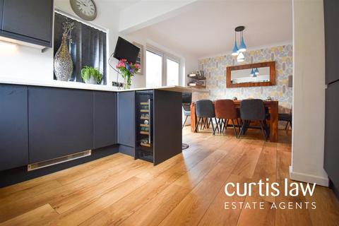 11 Durham Road, Wilpshire, Blackburn, BB1 9LR