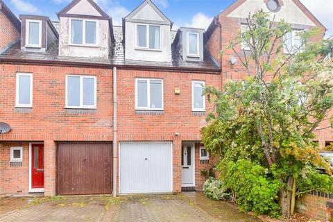 3 bedroom terraced house for sale, Ashdown Court, Uckfield TN22