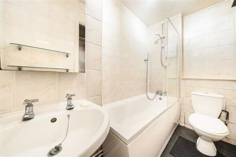 Studio for sale, Oxley Close, London SE1