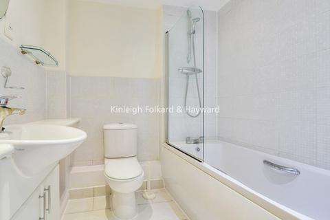 1 bedroom flat for sale, Wheeler Place, Bromley, Kent, BR2