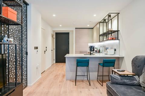 undefined, Heron Wharf, Poplar, London, E14