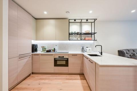 Studio for sale, Heron Wharf, Poplar, London, E14
