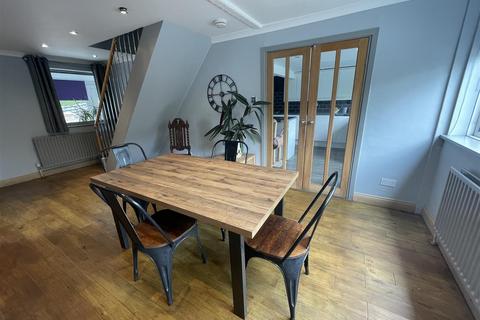 4 bedroom semi-detached house for sale, Heathmeads, Pelton, Chester Le Street