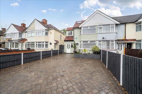 18 Uxbridge Road, Feltham, TW13 5EE