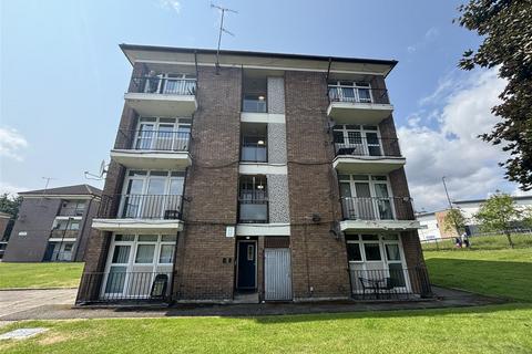 1 bedroom flat to rent, Lloyds Garden