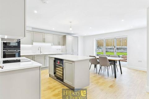 4 bedroom detached house for sale, Mascalls Lane, Great Warley, Brentwood, Essex, CM14