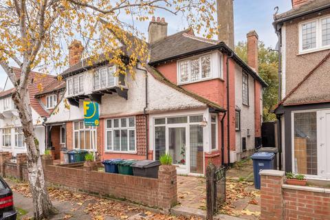 4 bedroom house to rent, Temple Gardens, Temple Fortune, London, NW11