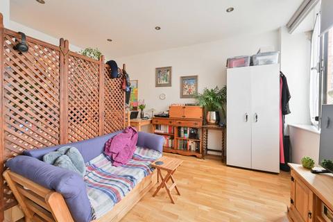 undefined, Peterborough Road, Harrow, HA1