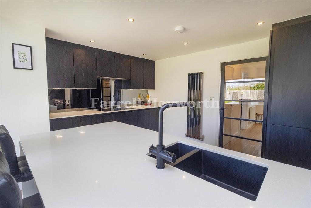 Open Plan Living 4