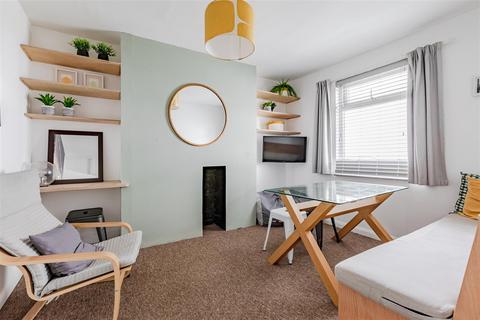 5 bedroom house for sale, London Road, Brighton