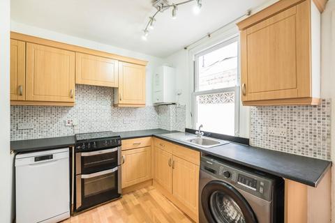 30 Newton Road, London, SW19 3PJ