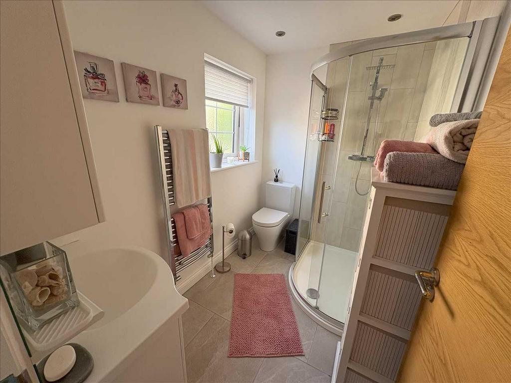 En suite shower room