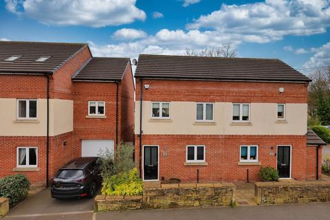 2 bedroom semi-detached house for sale, Intake Road, Pudsey, West Yorkshire, LS28