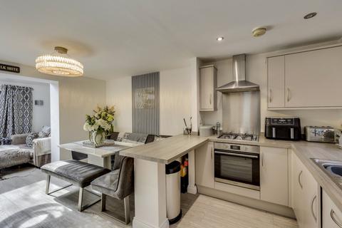 2 bedroom semi-detached house for sale, Intake Road, Pudsey, West Yorkshire, LS28