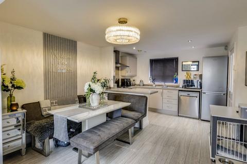 2 bedroom semi-detached house for sale, Intake Road, Pudsey, West Yorkshire, LS28