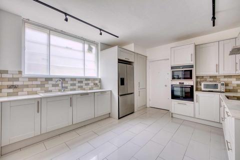 3 bedroom apartment to rent, Prince Albert Road, London, NW8