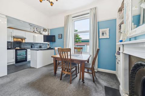 74 Auldhouse Road, Glasgow, G43 1UR