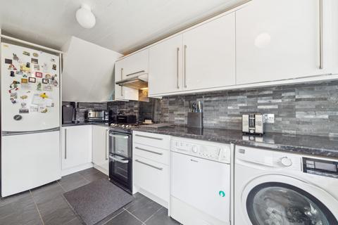 74 Auldhouse Road, Glasgow, G43 1UR