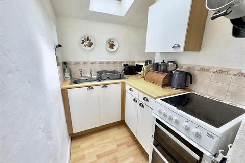 undefined, Y Fron, Nefyn, Pwllheli